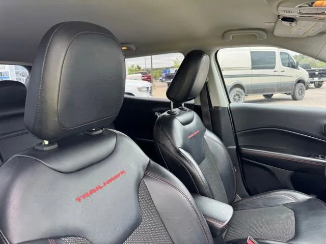 Used 2018 White Jeep Trailhawk 4x4 image 25