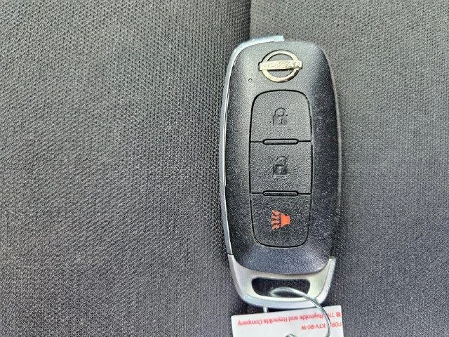 Used 2024 Silver Nissan S image 29