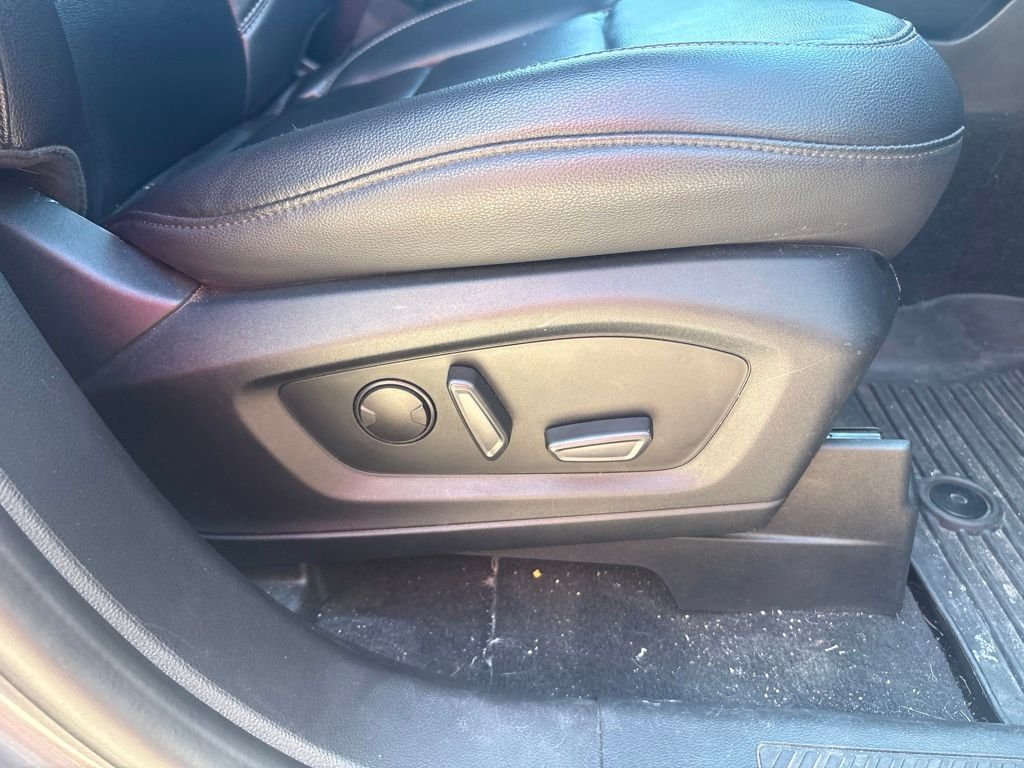 Used 2021 Gray Metallic Ford XLT image 26