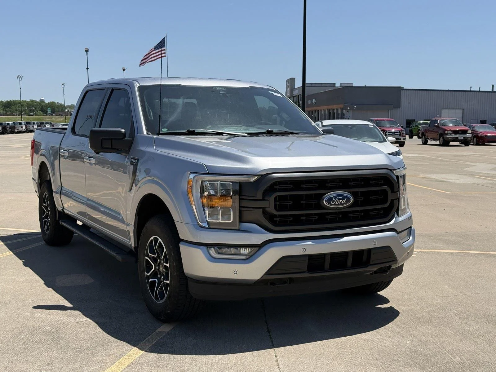 Used 2021 Ford F-150 XLT with VIN 1FTEW1EP6MFA68127 for sale in Kansas City