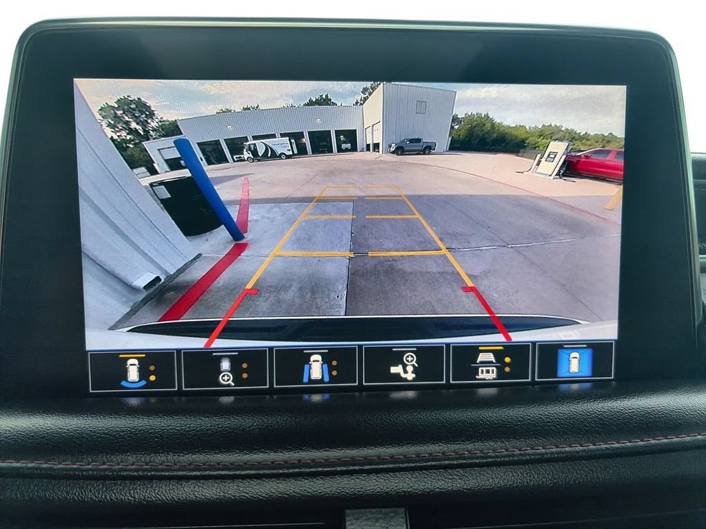 Used 2021 IRIDESCENT PEARL TRICOAT Chevrolet RST image 15