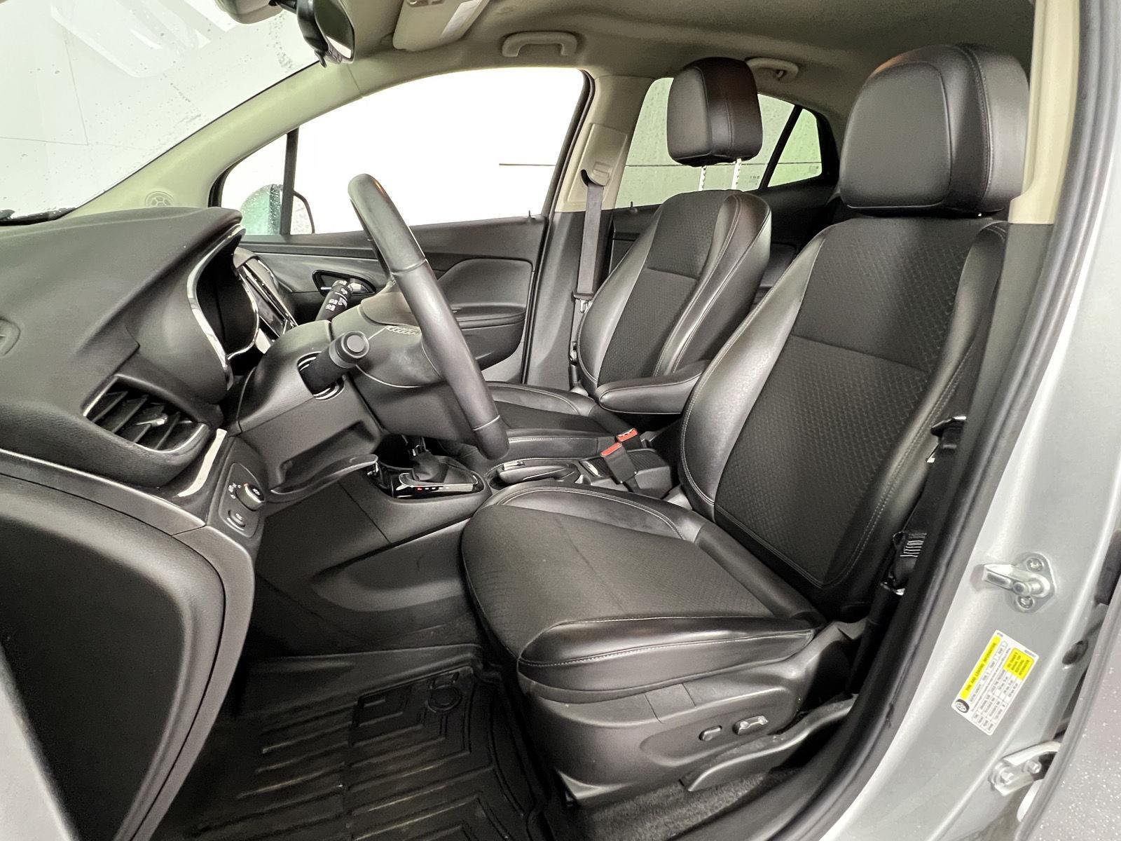 Used 2022 Quicksilver Metallic Buick Preferred image 2