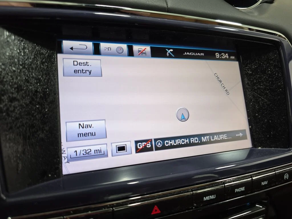 Used 2014 Ebony Jaguar XJL Portfolio image 21