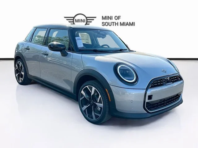 2026 MINI Hardtop Cooper S Signature's photo