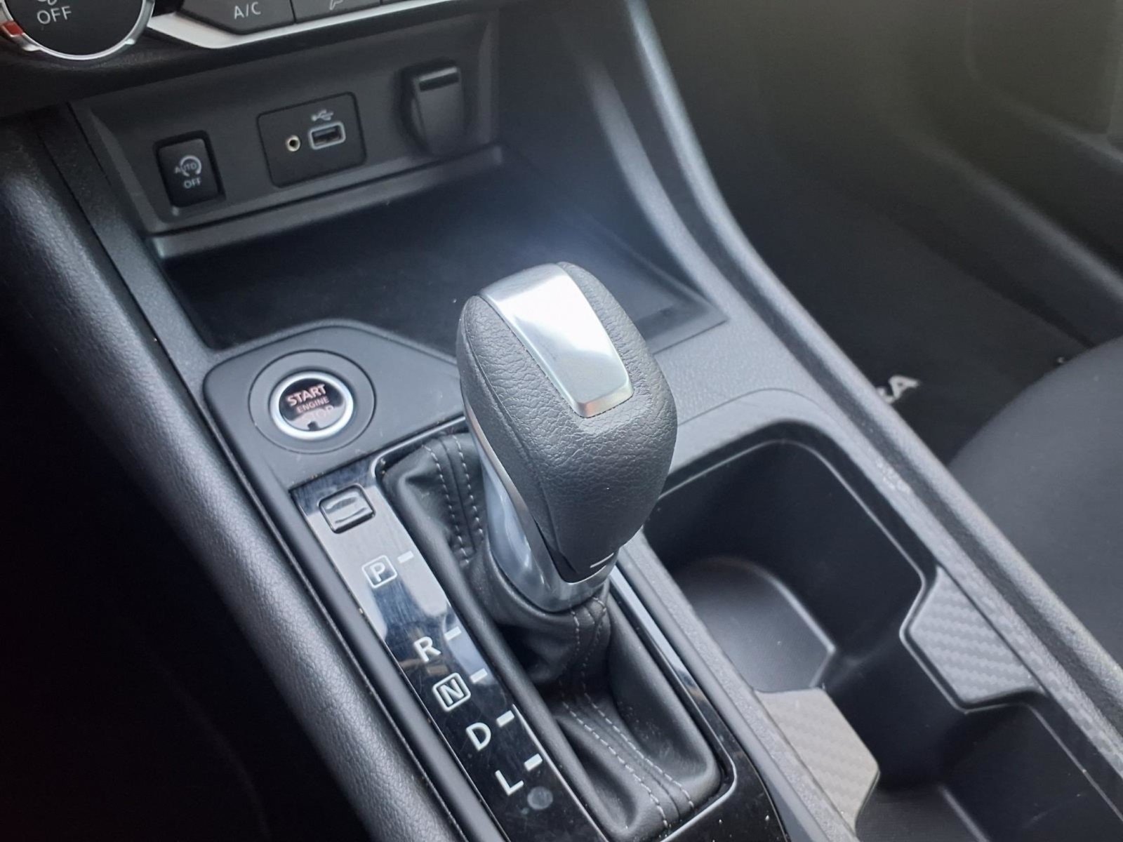 2025 Nissan Sentra photo 25 of 25