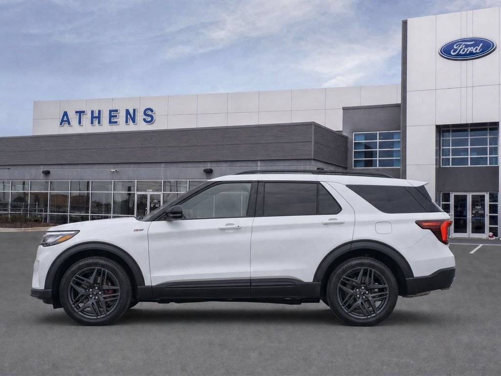 New 2026 Space White Metallic Ford ST-Line image 7