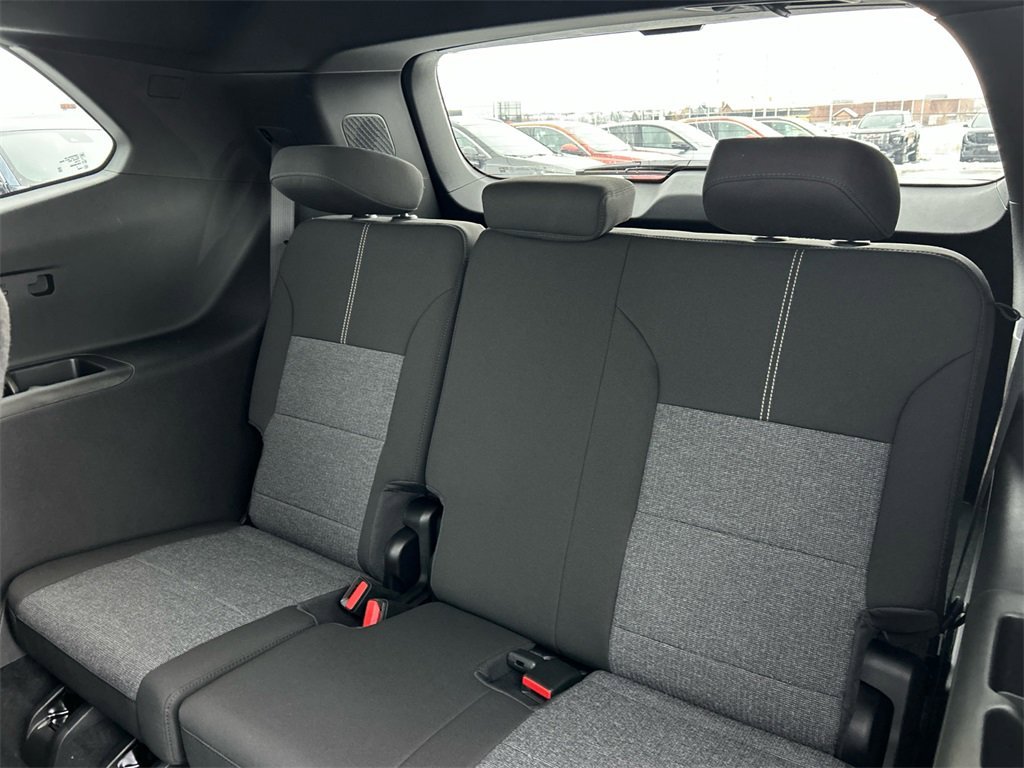 2026 GMC ACADIA - Image 34