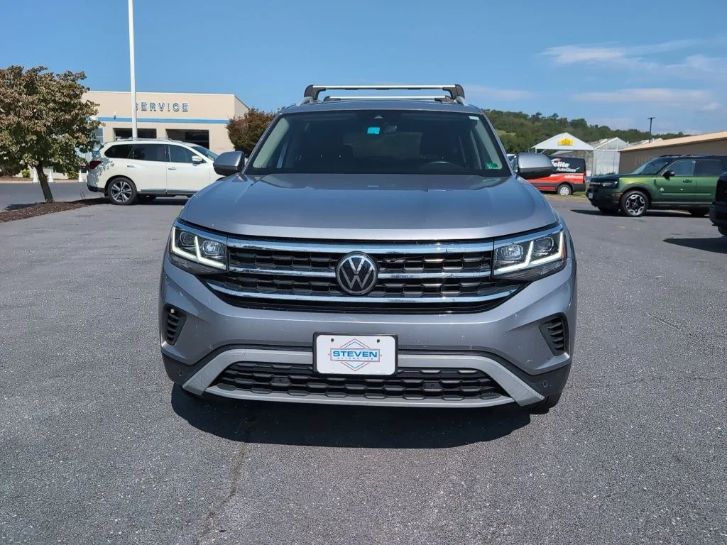 Certified Used 2021 Pyrite Silver Metallic Volkswagen SEL image 2