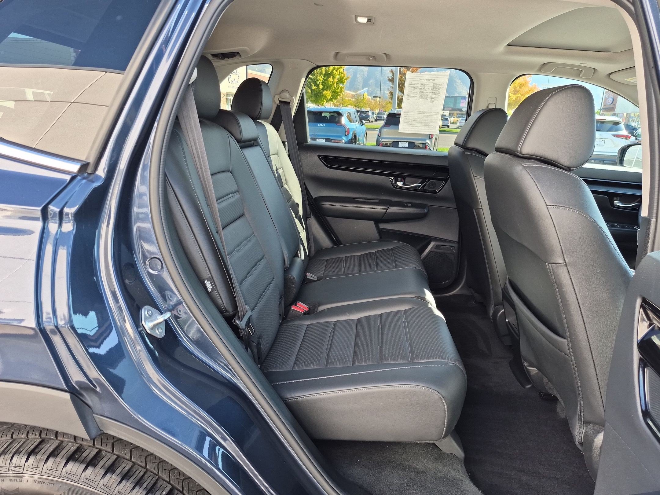 Used 2023 Blue Honda EX-L image 31