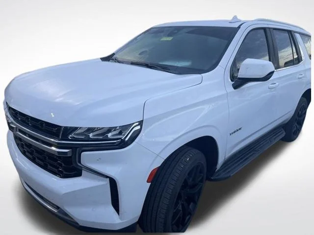 Used 2021 White Chevrolet LS image 4
