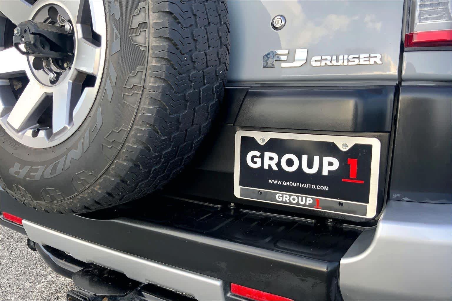 Used 2014 Cement Toyota  image 10