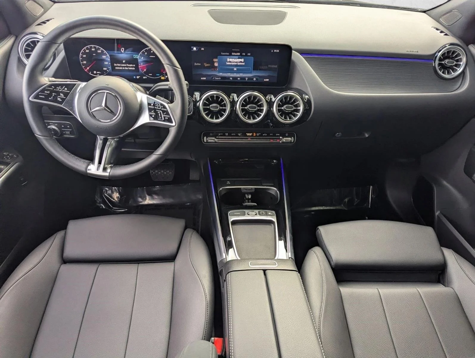 Used 2026 Night Black Mercedes-Benz GLA 250 image 18
