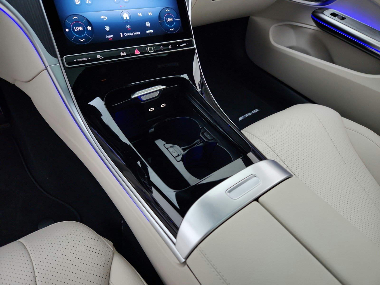 New 2027 Polar White Mercedes-Benz CLE 450 4MATIC® Coupe image 20