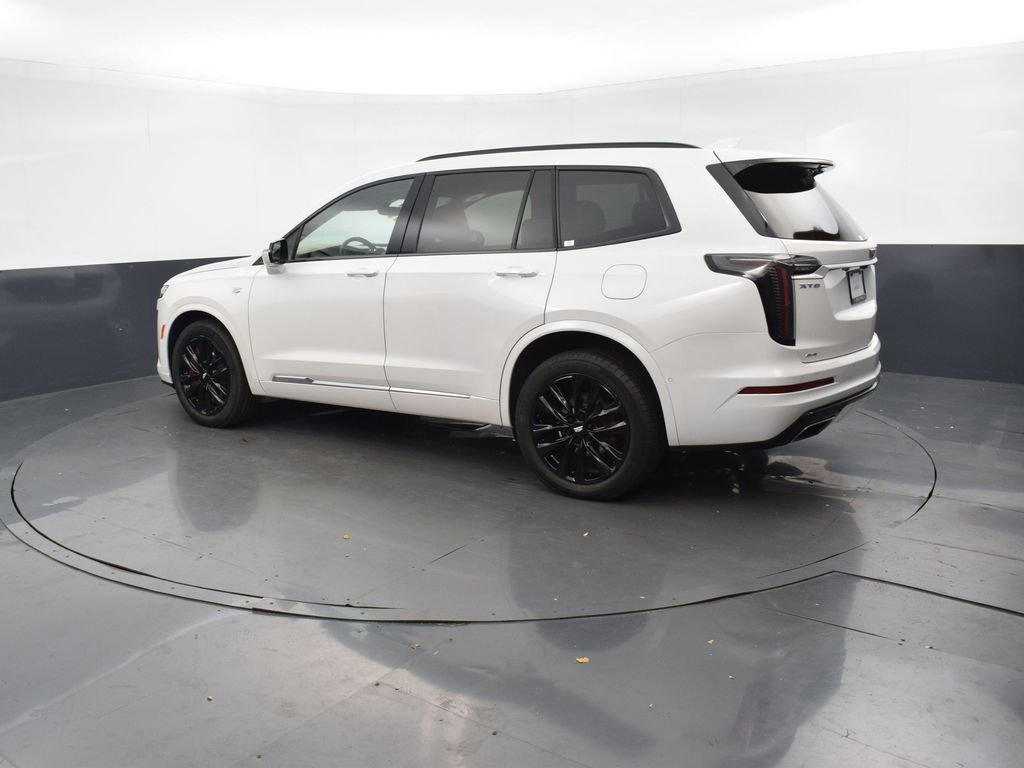 2022 CADILLAC XT6 - Image 2