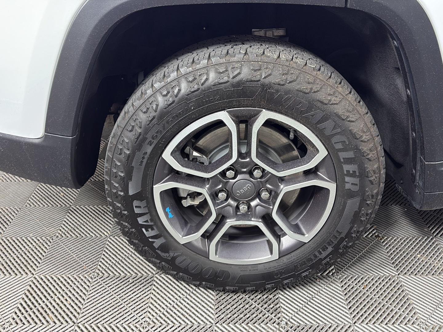 Used 2023 Bright White Clearcoat Jeep Trailhawk image 16