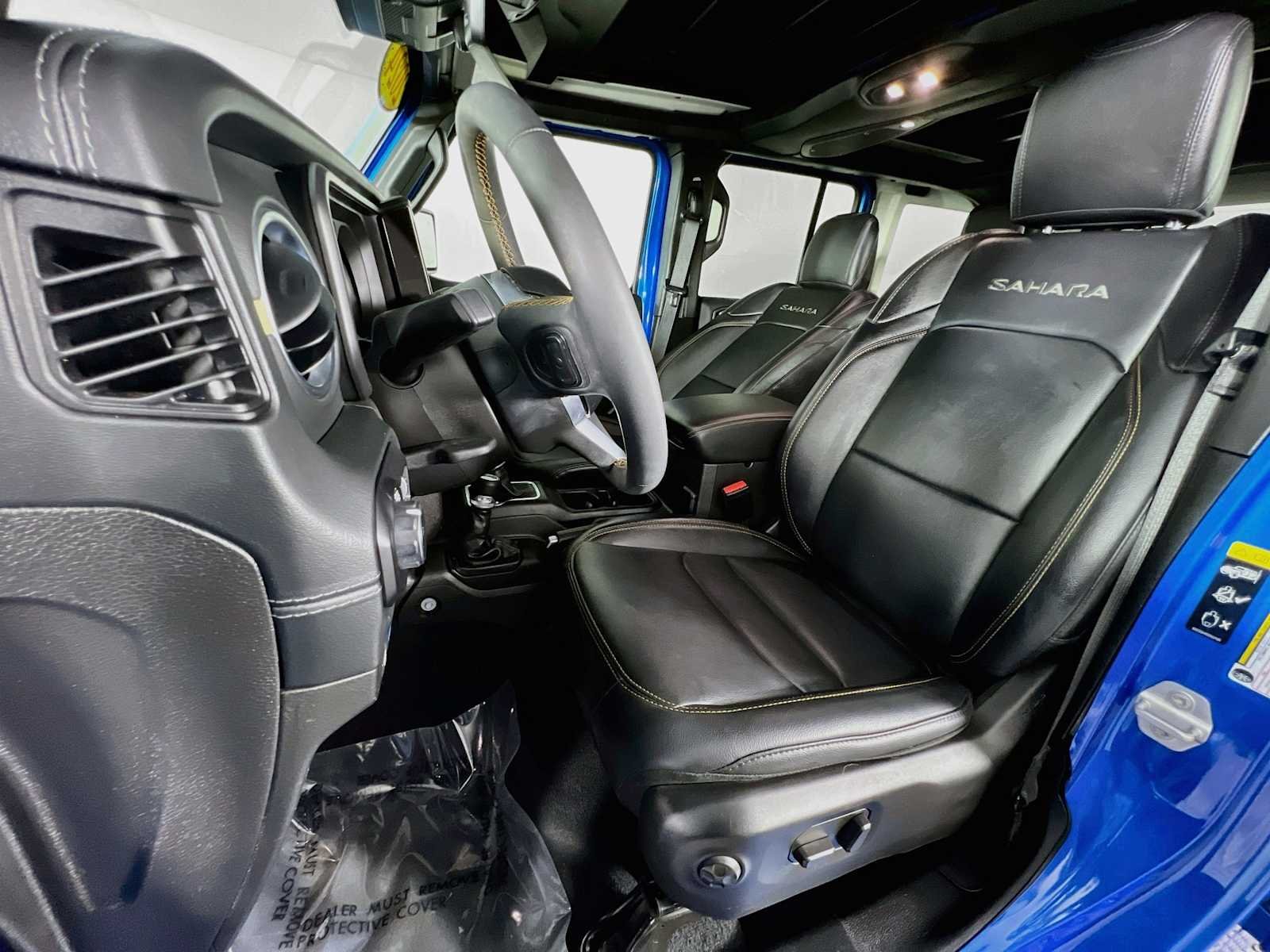 Used 2024 Hydro Blue Pearlcoat Jeep Sahara image 22