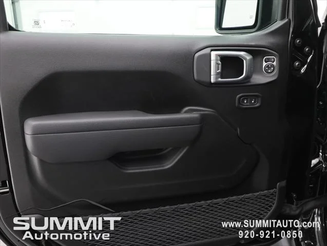 New 2026 Black Clear-Coat Exterior Paint Jeep Willys image 34