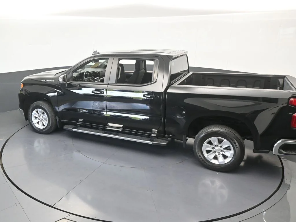 Used 2024 Black Chevrolet LT image 44