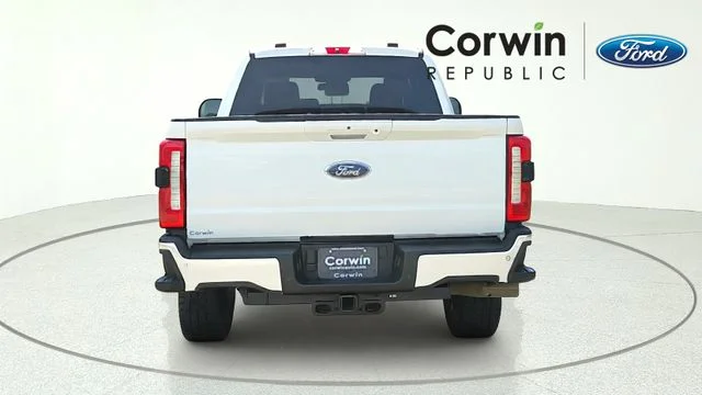 Certified Used 2026 Oxford White Ford Lariat image 7