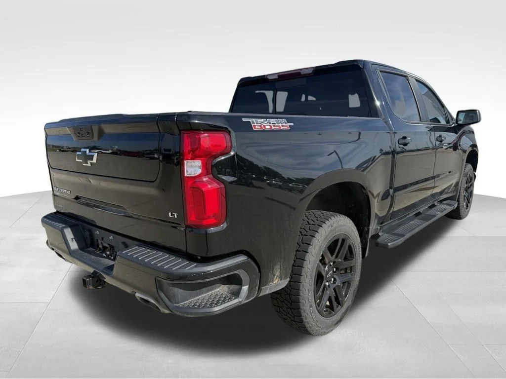 Used 2021 Black Chevrolet LT Trail Boss image 4