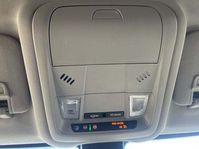 Used 2023 Silver GMC SLE image 26
