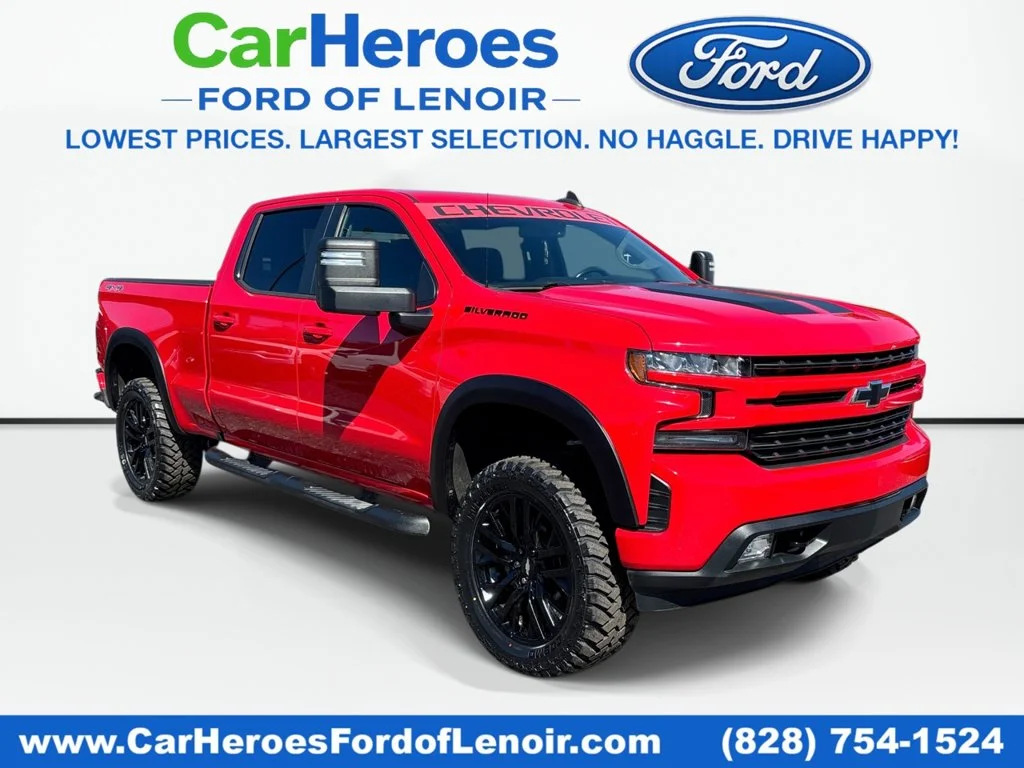 Used 2020 Red Chevrolet RST image 1