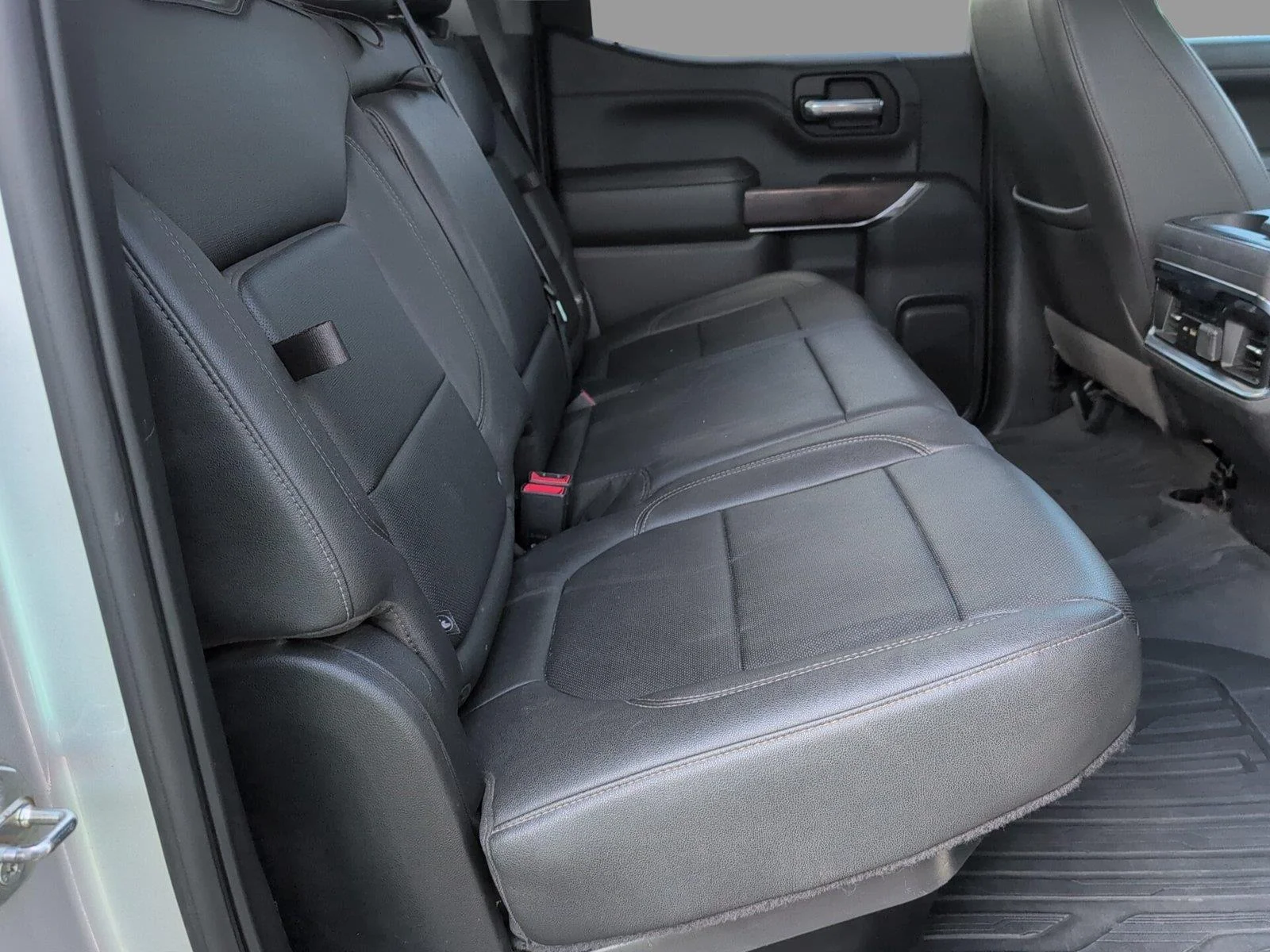 Used 2022 QUICKSILVER METALLIC GMC SLT image 39