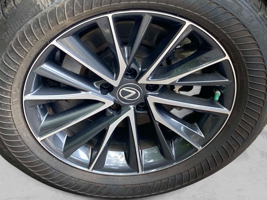 Used 2022 Silver Lexus 350 Base image 26
