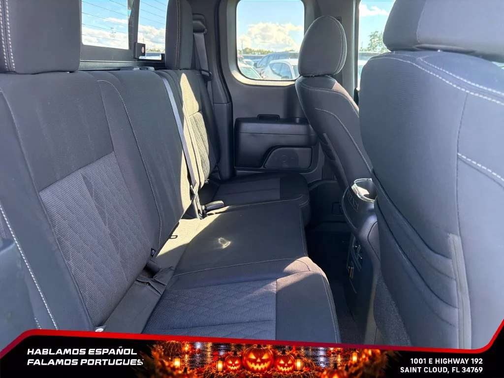 Used 2017  Nissan SV image 27