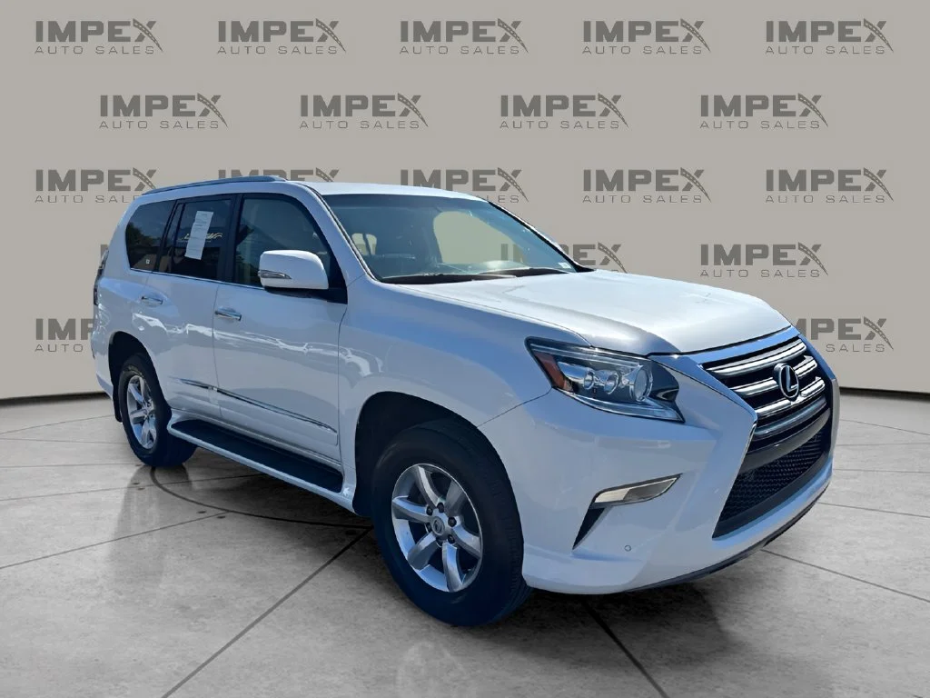 Used 2018 White Lexus 460 image 7