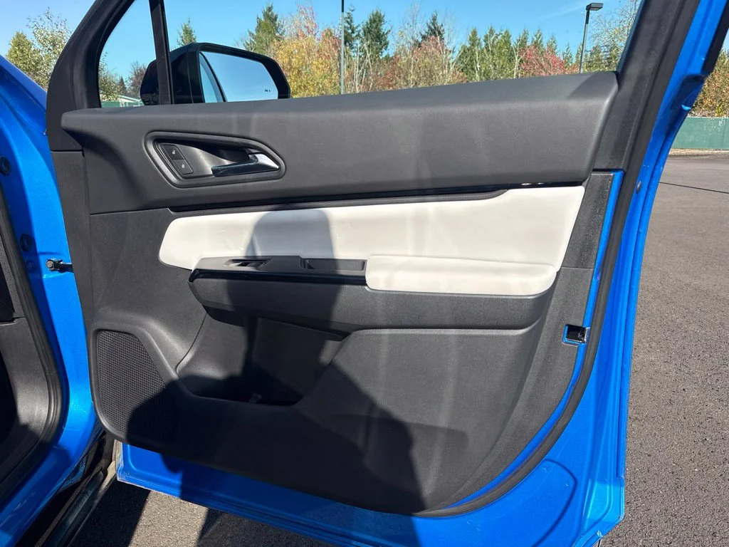Used 2024 Pacific Blue Metallic Honda Touring image 24