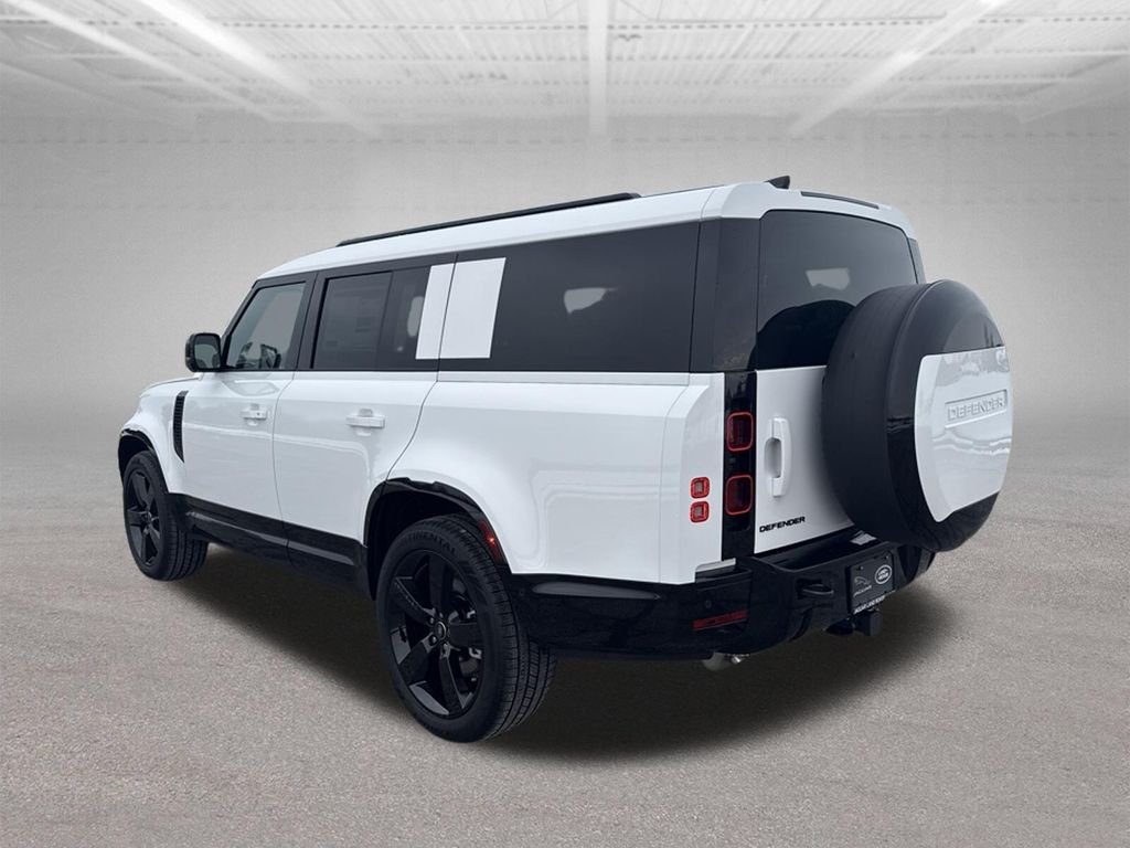 2025 Land Rover Defender X-Dynamic SE - Photo 3
