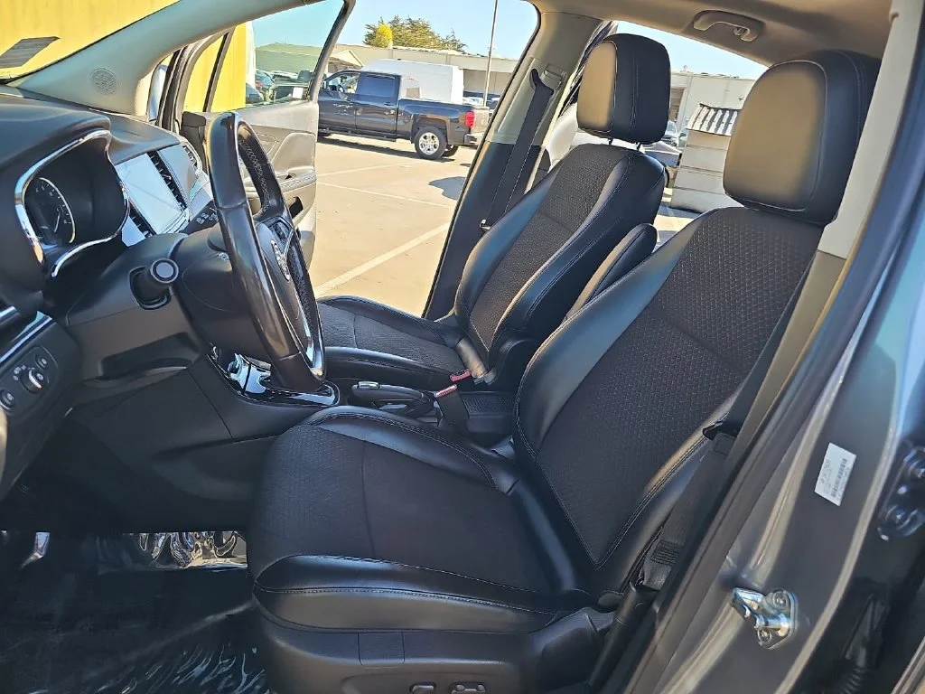 Used 2019 Gray Buick Sport Touring image 15