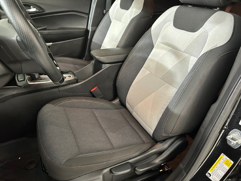 Used 2024 Black Chevrolet 1RS image 8