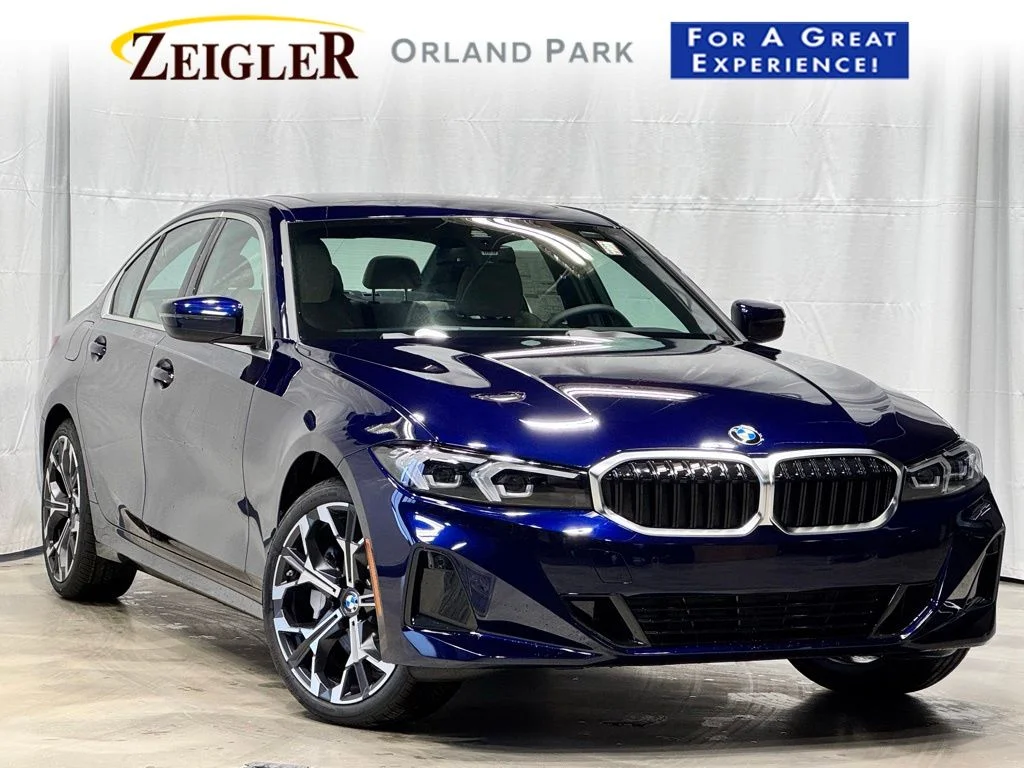 2026 BMW 3 Series 330i xDrive Sedan's photo