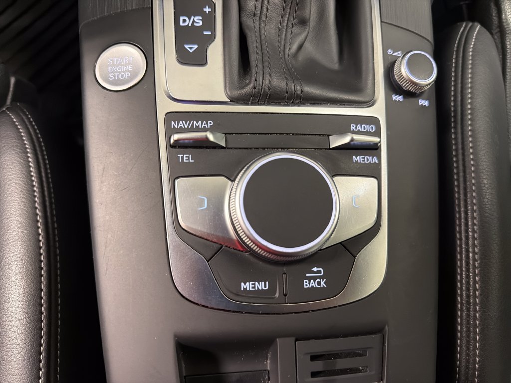 Used 2020 Gray Audi 2.0T Premium image 35