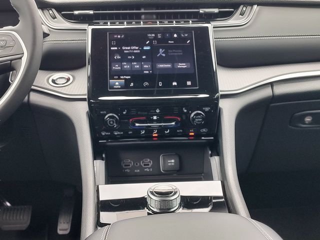New 2026 Baltic Gray Metallic Clear-Coat Exterior Paint Jeep Laredo image 13