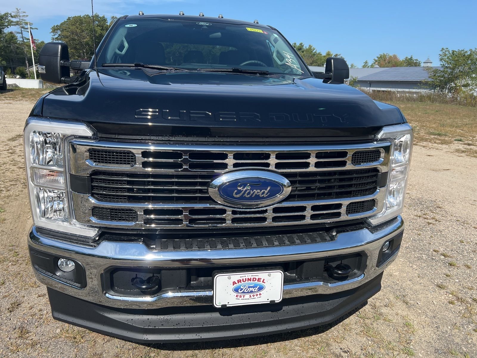 2026 Ford F-250 Super Duty XLT - Photo 2