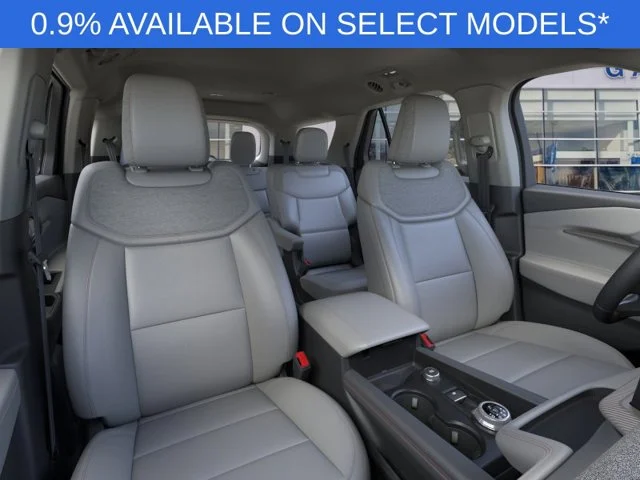 New 2026 Star White Metallic Tri-Coat Ford Active image 10