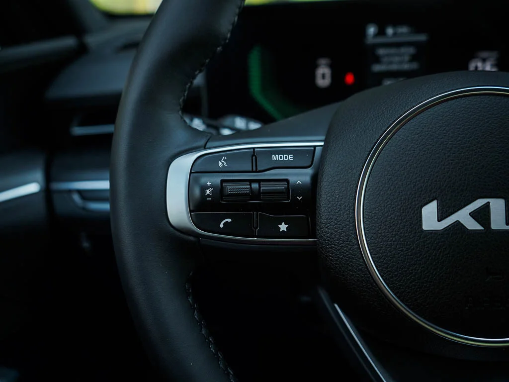 New 2026 Wolf Gray Kia GT-Line AWD image 19