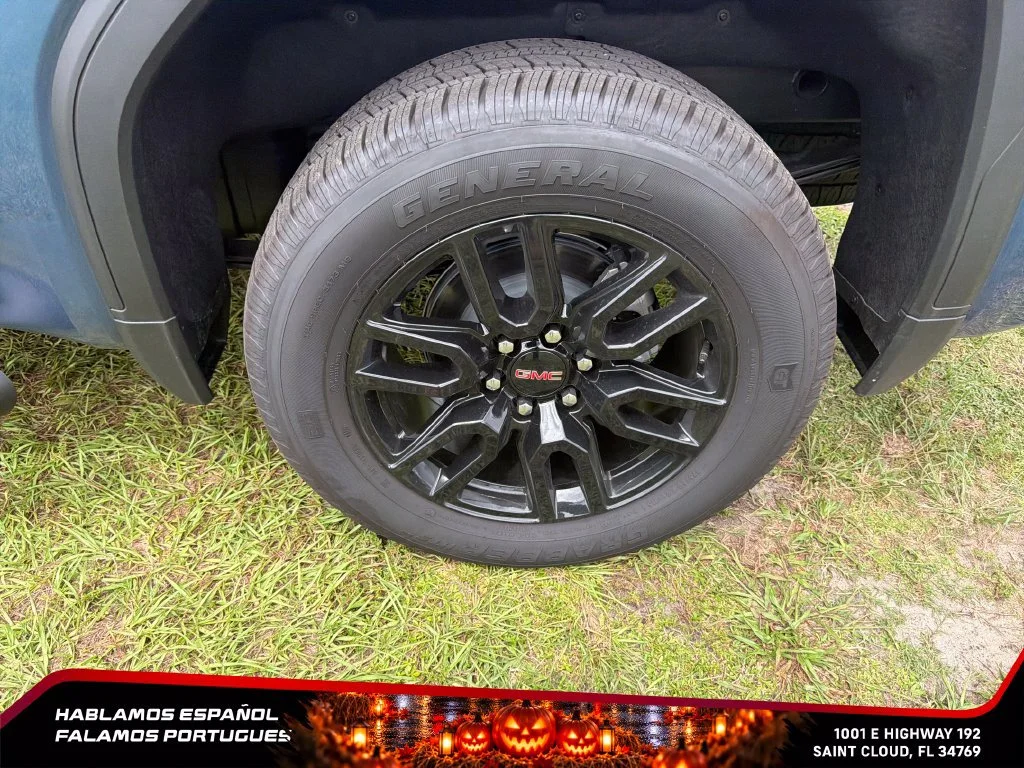 New 2026 Downpour Metallic GMC Elevation image 11