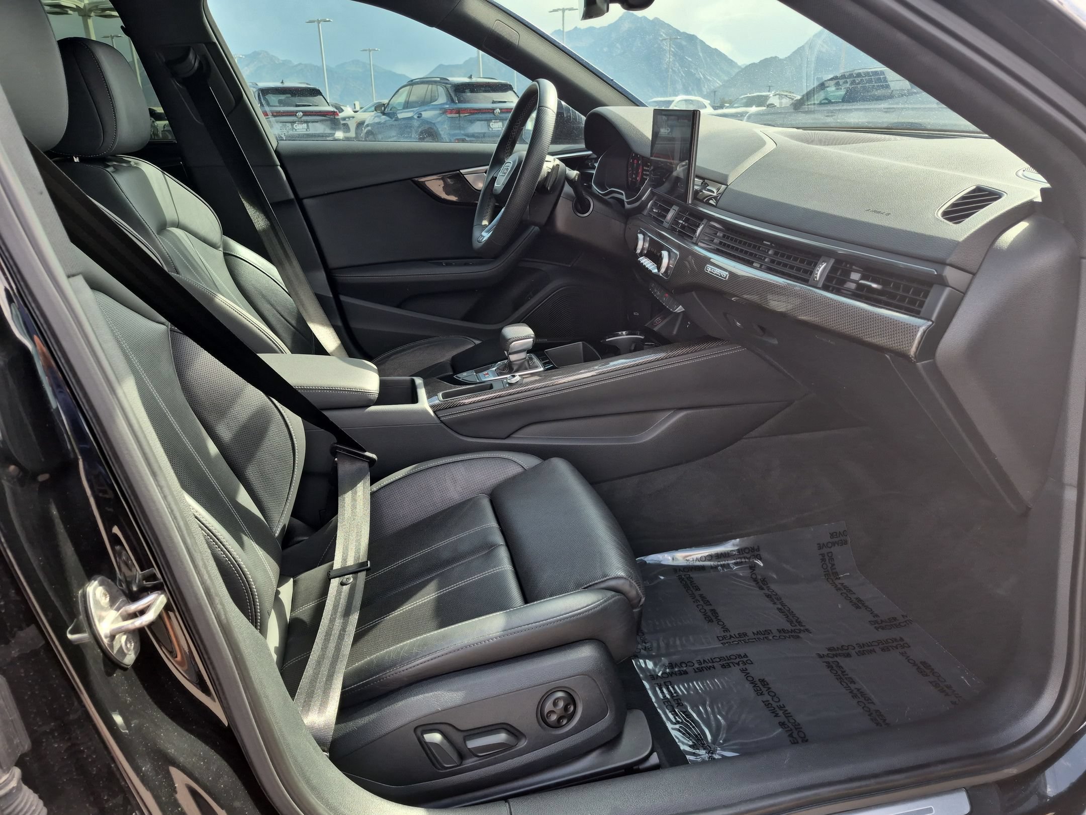 Used 2024  Audi Premium Plus image 32