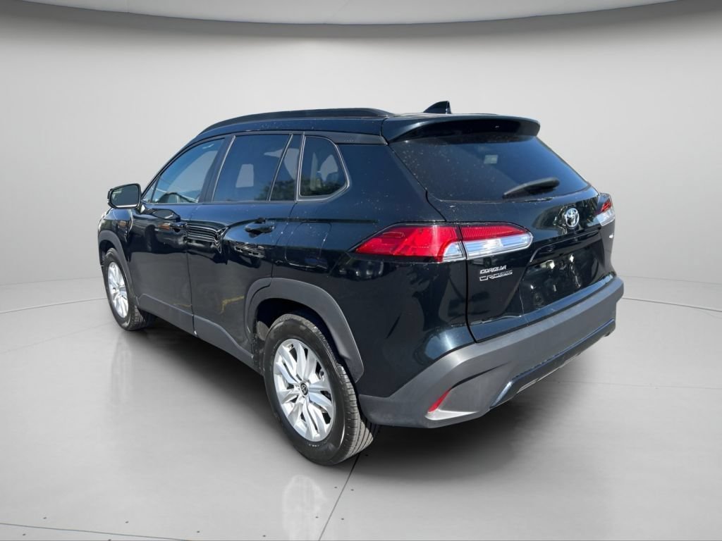 Used 2025 Jet Black Toyota LE image 12