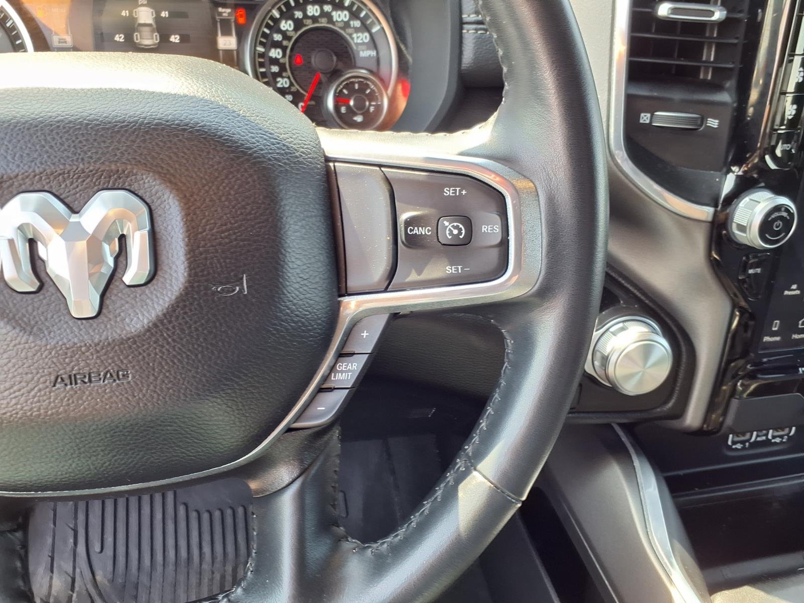 Used 2023 Diamond Black Crystal Pearl Coat RAM Laramie image 7