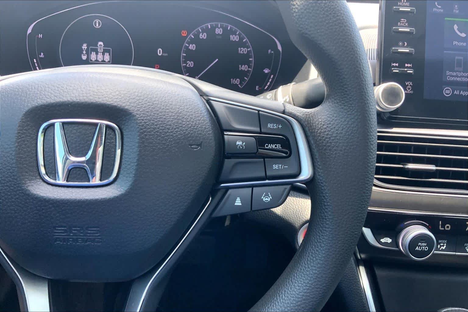 Used 2022 Platinum White Pearl Honda LX image 24