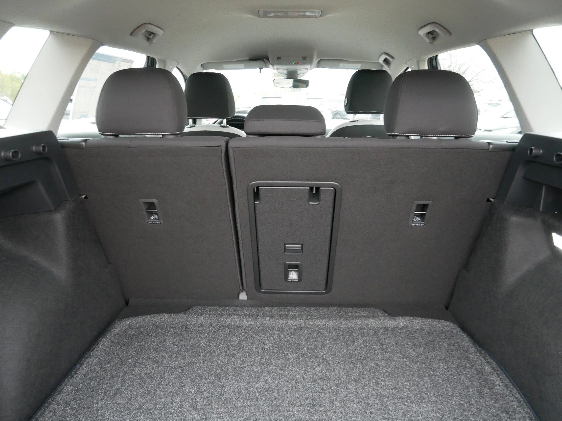 New 2026 Platinum Gray Metallic Volkswagen S image 6