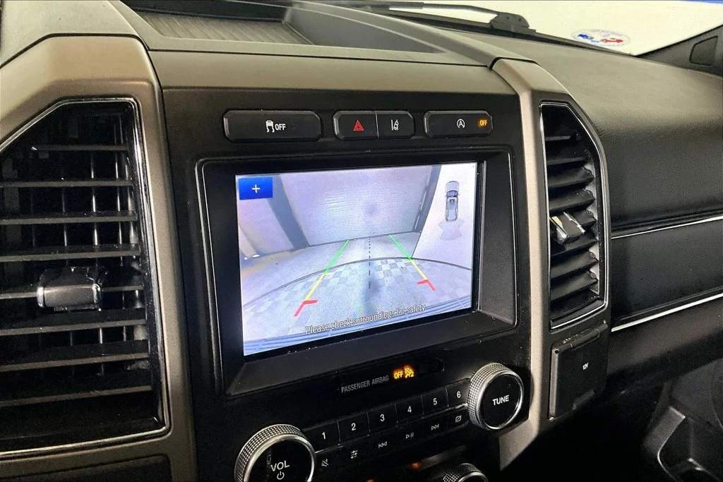 Certified Used 2021 Magnetic Ford XLT image 17