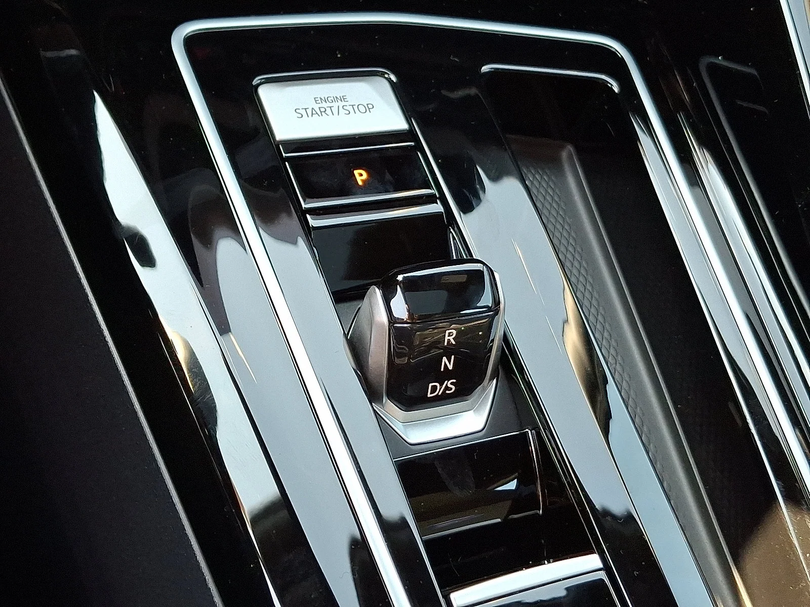 New 2026 Pure White Volkswagen  image 12