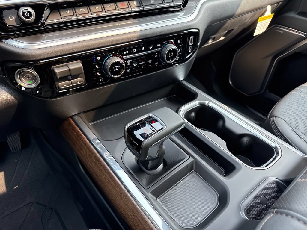 New 2026 Black Chevrolet High Country image 21