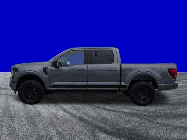 New 2026 Carbonized Gray Metallic Ford XLT image 7